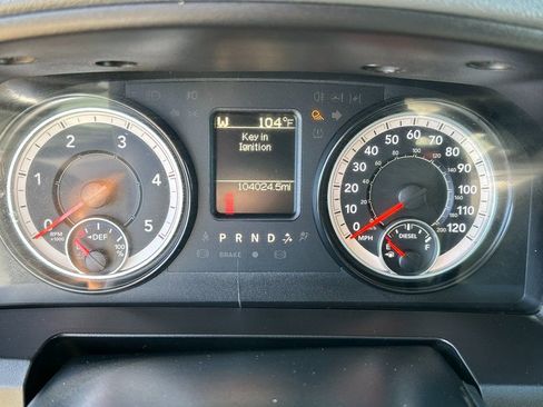 Used 2018 RAM 3500 Tradesman w/ Chrome Appearance Group image 20