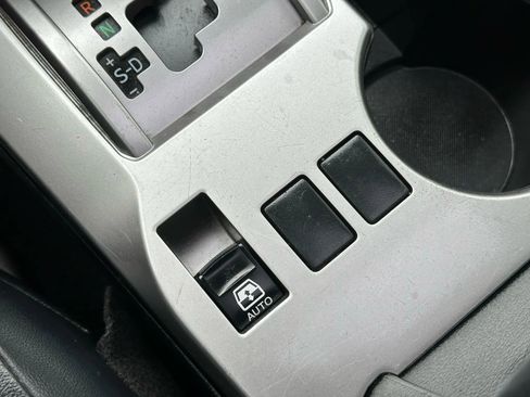 Used 2016 Toyota 4Runner Limited image 38