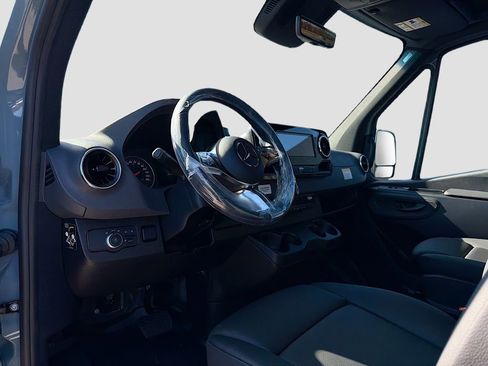 New 2026 Mercedes-Benz Sprinter 2500 image 9