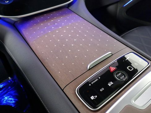 Used 2023 Mercedes-Benz EQS 580 4MATIC SUV image 69