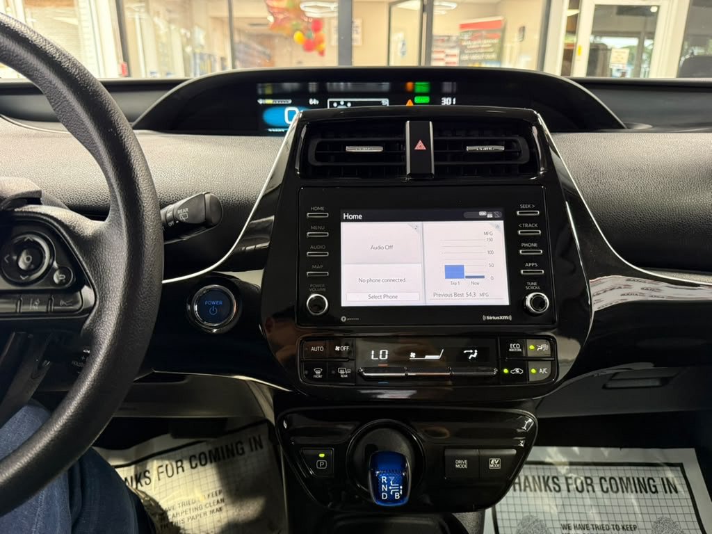 Used 2022 Toyota Prius LE FWD image 13