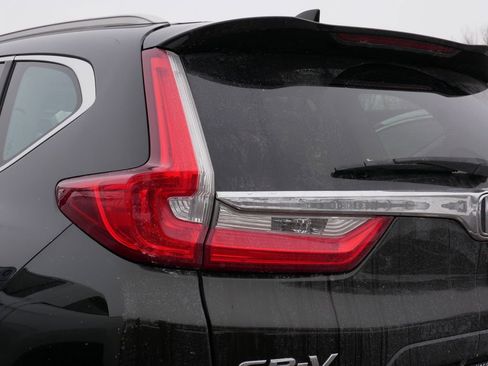 Used 2017 Honda CR-V Touring image 8