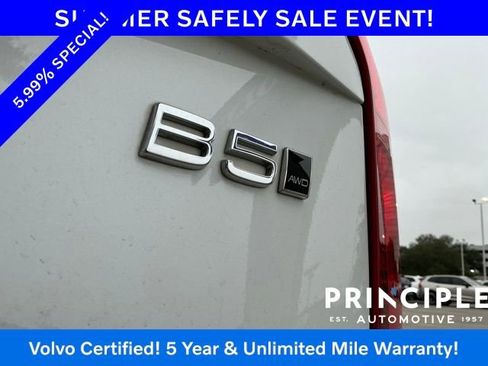Certified 2025 Volvo XC90 B5 Core AWD/4WD image 14