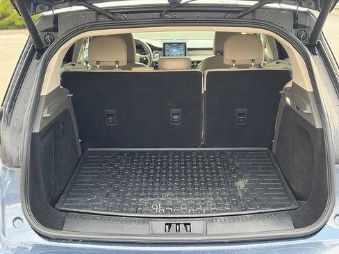 Used 2022 Lincoln Corsair AWD w/ Premium Package image 10
