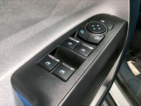 New 2025 Ford Maverick XLT w/ XLT Luxury Package image 16