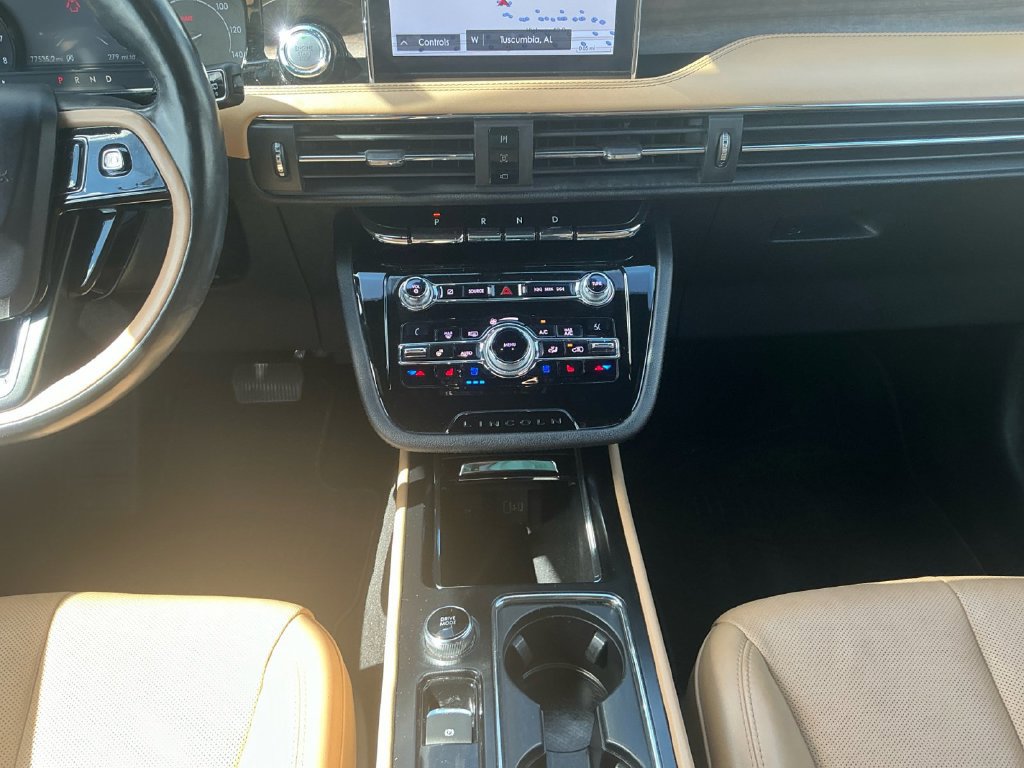 Certified 2020 Lincoln Corsair Reserve w/ Elements Package FWD image 20