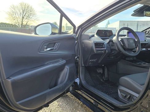 New 2025 Toyota Prius XSE Premium image 19