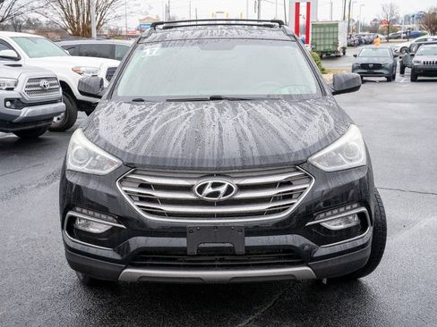 Used 2017 Hyundai Santa Fe Sport image 2