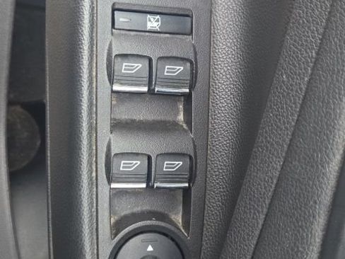 Used 2016 Ford Escape Titanium FWD image 25