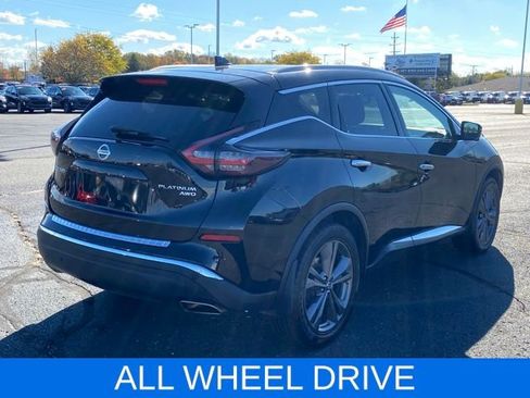 Used 2021 Nissan Murano Platinum image 3