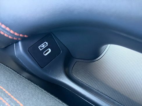 Used 2024 Honda HR-V Sport image 10