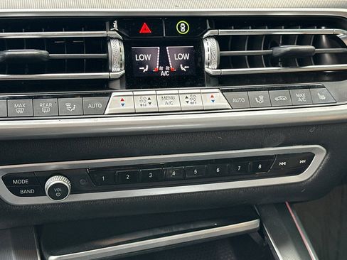 Used 2023 BMW X5 xDrive40i w/ Premium Package image 25