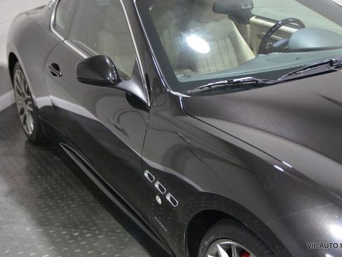 Used 2011 Maserati GranTurismo S image 5