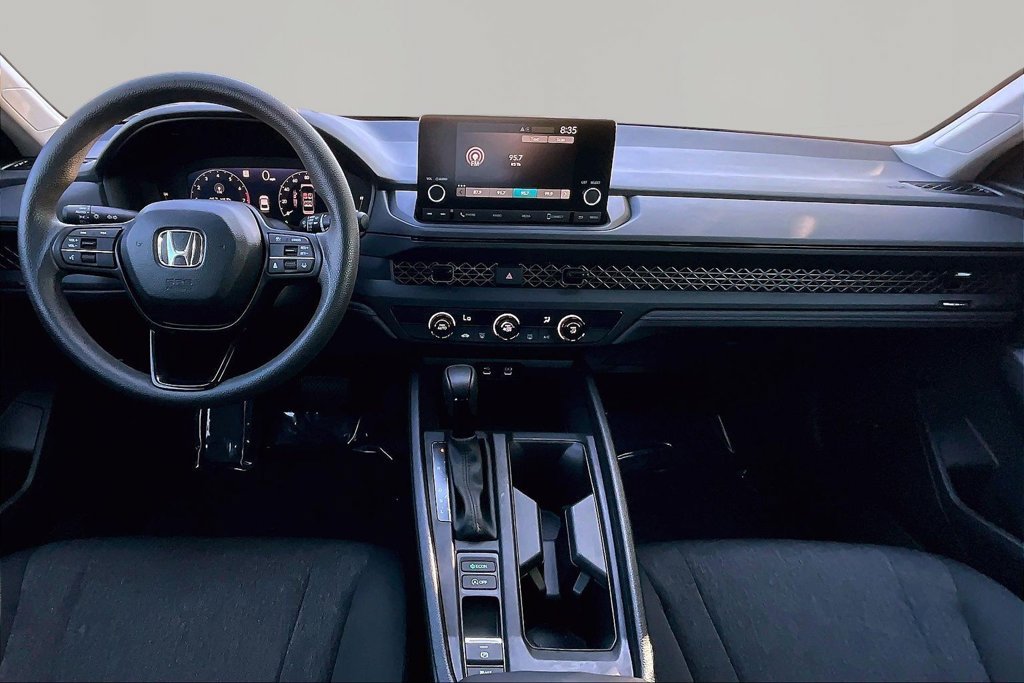 Certified 2025 Honda Accord LX image 7