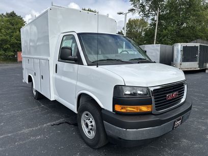 New 2025 GMC Savana 3500 w/ Power Convenience Package