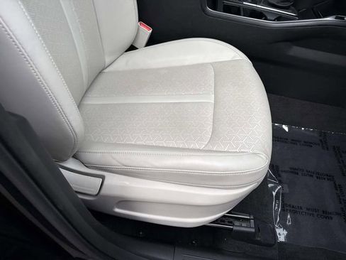 Used 2023 Kia Sorento S w/ Panoramic Sunroof Package image 10