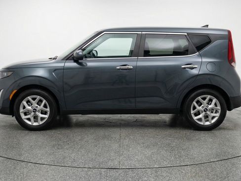 Used 2025 Kia Soul LX w/ LX Technology Package FWD image 5