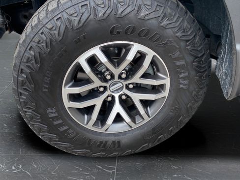 Used 2018 Ford F150 Raptor w/ Equipment Group 802A Luxury AWD/4WD image 46
