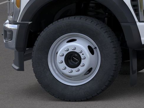 New 2025 Ford F550 4x4 SuperCab Super Duty image 19