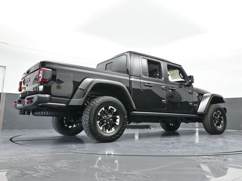 New 2026 Jeep Gladiator Rubicon w/ Steel Power Dome Hood Package AWD/4WD image 56