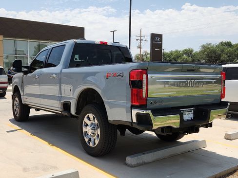 New 2026 Ford F250 King Ranch w/ Chrome Package AWD/4WD image 2
