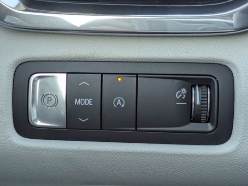 New 2026 GMC Acadia Denali image 25