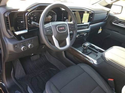 New 2026 GMC Sierra 1500 Elevation image 6