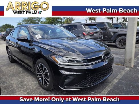 Used 2025 Volkswagen Jetta Sport FWD image 1