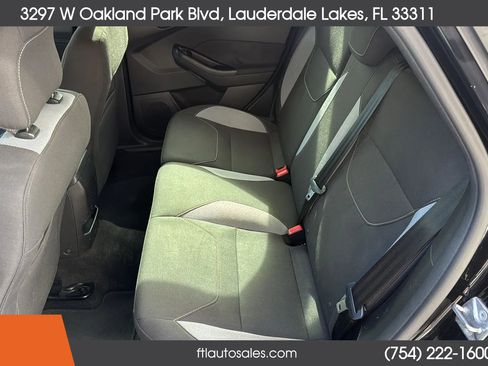 Used 2018 Ford Focus ST image 32