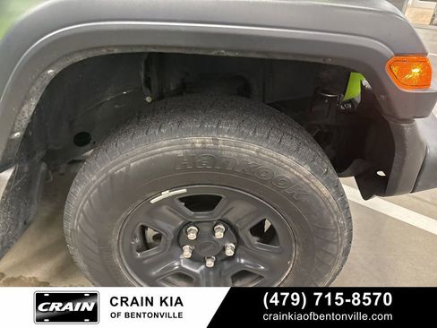 Used 2021 Jeep Wrangler Sport AWD/4WD image 9