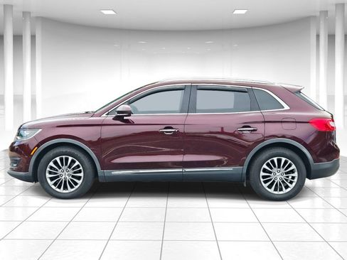 Used 2017 Lincoln MKX Select w/ Select Plus Package FWD image 6