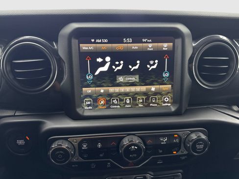 Used 2022 Jeep Wrangler Unlimited Sport AWD/4WD image 25