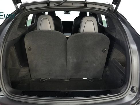 Used 2023 Tesla Model X AWD/4WD image 8