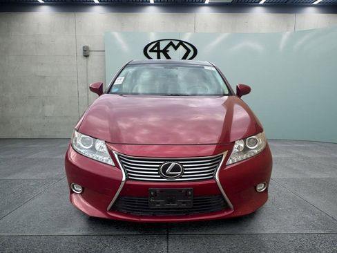 Used 2015 Lexus ES 350 w/ Ultra Luxury Package FWD image 8