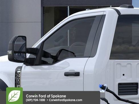 New 2025 Ford F600 4x4 Regular Cab Super Duty w/ XL Chrome Package image 20