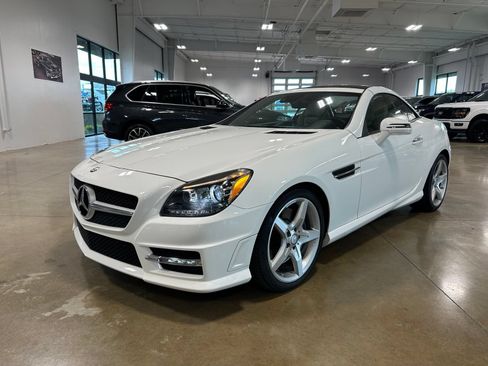 Used 2016 Mercedes-Benz SLK 300 image 7