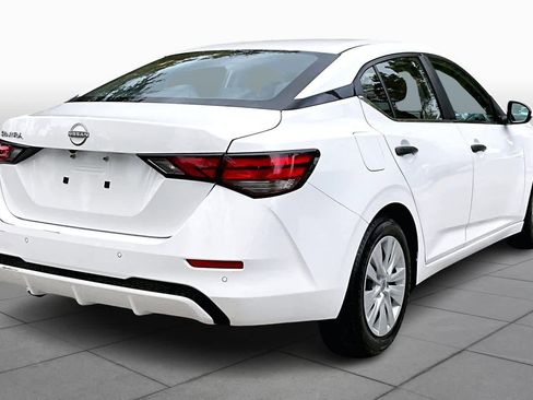 Used 2024 Nissan Sentra S image 13