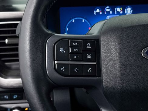 Used 2024 Ford F250 Lariat w/ Lariat Ultimate Package image 33