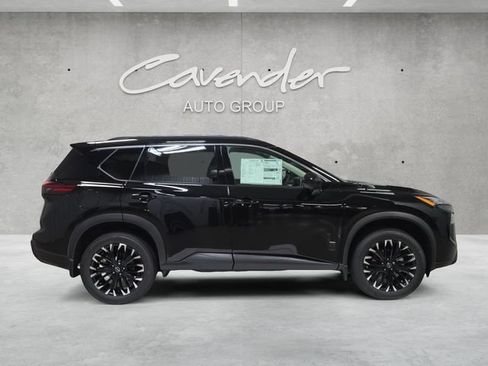 New 2026 Nissan Rogue Dark Armor FWD image 17
