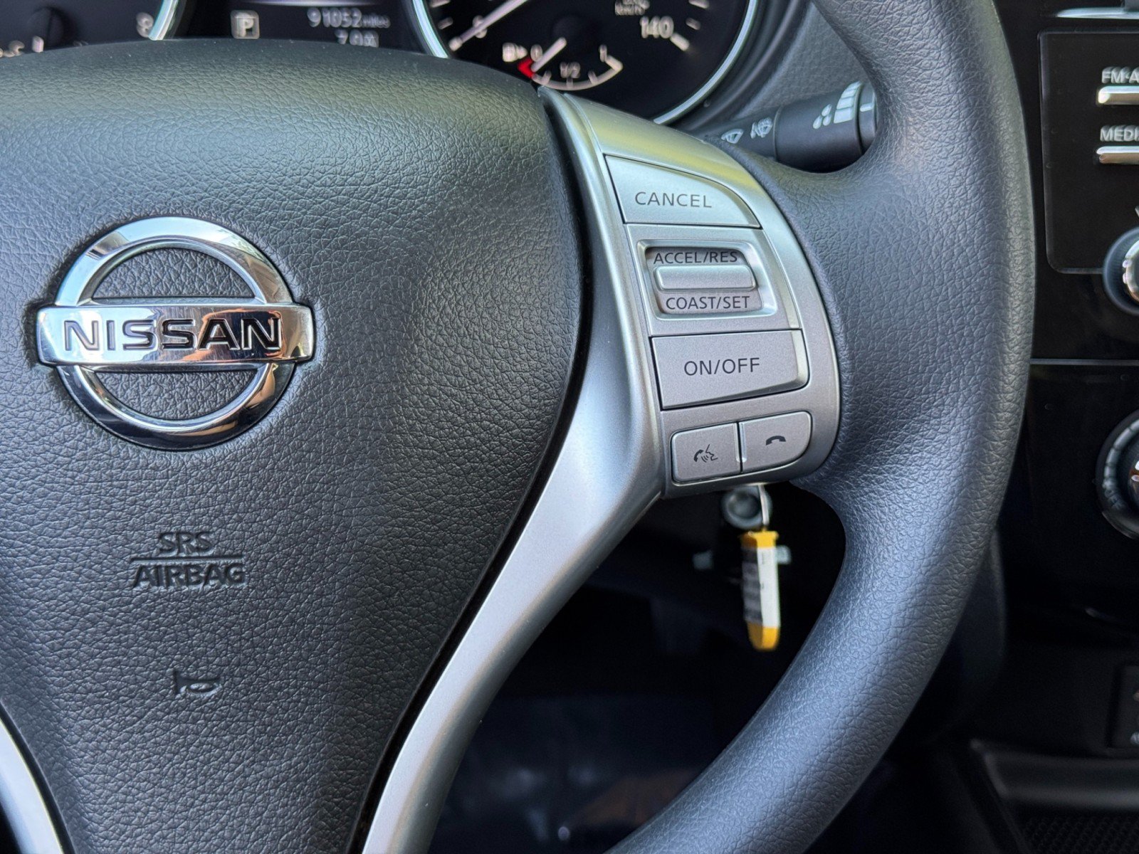 Used 2015 Nissan Rogue S AWD/4WD image 21