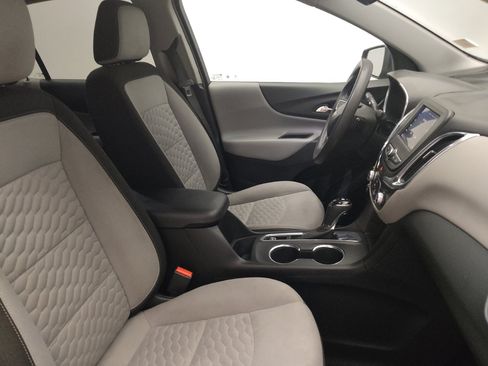 Used 2021 Chevrolet Equinox LT FWD image 21