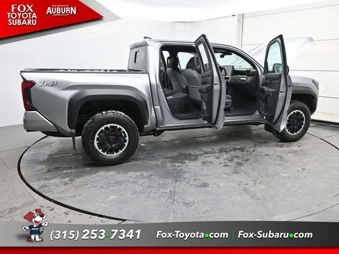 New 2025 Toyota Tacoma TRD Off-Road image 33
