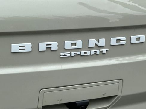 Used 2024 Ford Bronco Sport Outer Banks AWD/4WD image 35