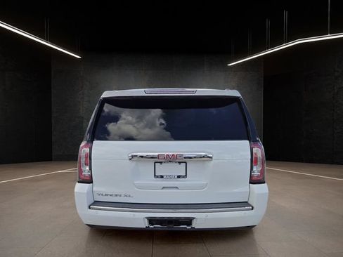 Used 2018 GMC Yukon XL Denali w/ Open Road Package AWD/4WD image 6