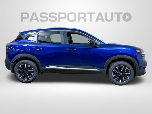 New 2026 Nissan Kicks SV w/ SV Premium Package image 5