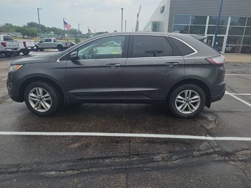 Used 2018 Ford Edge SEL w/ Equipment Group 201A AWD/4WD image 7