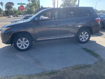 Used 2011 Toyota Highlander 2WD