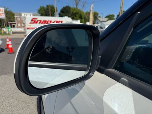 Used 2023 Kia Soul LX w/ LX Technology Package FWD image 12