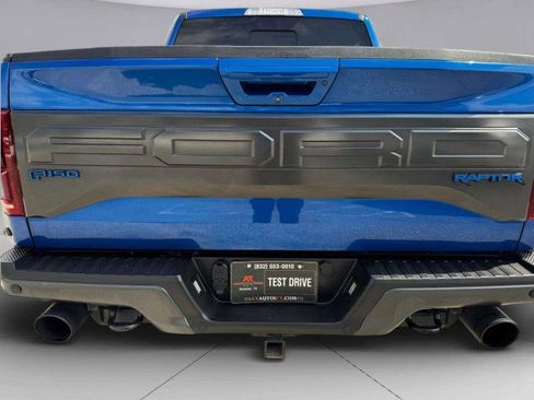 Used 2017 Ford F150 Raptor w/ Equipment Group 802A Luxury image 16