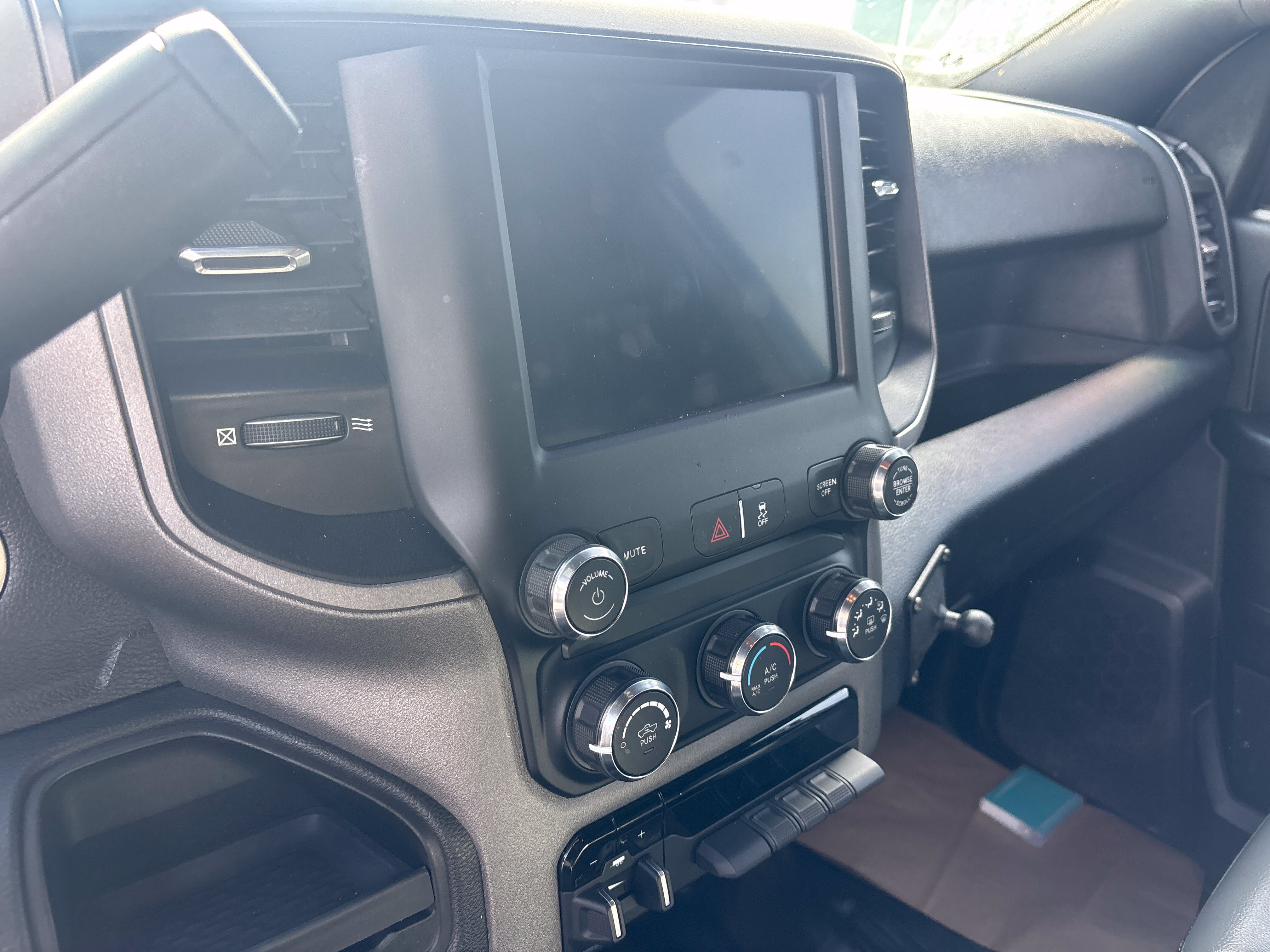 Used 2023 RAM 3500 Tradesman w/ Towing Technology Group AWD/4WD image 13